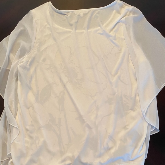Ladies Blouse - Picture 3 of 3